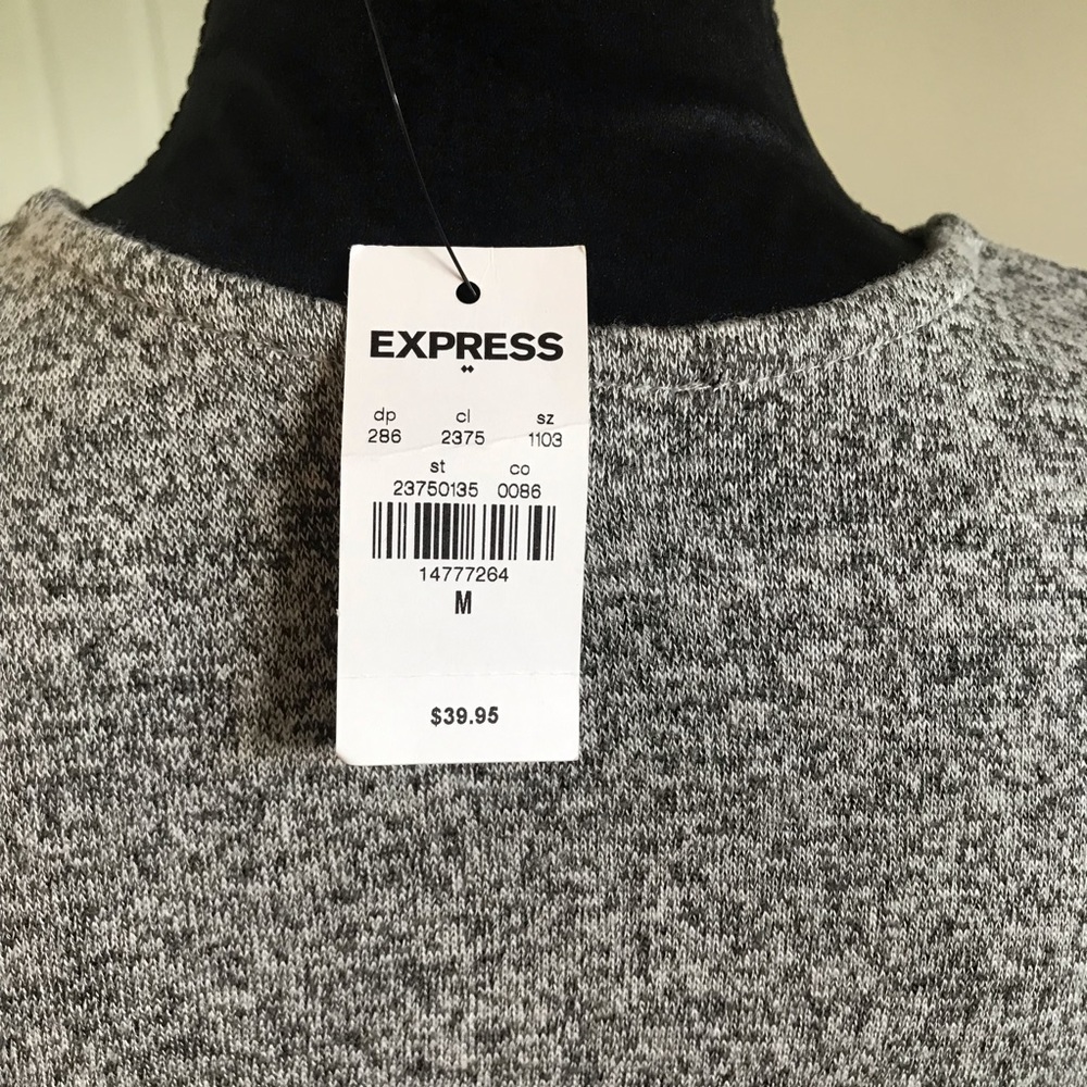 Express Top - Picture 4 of 4
